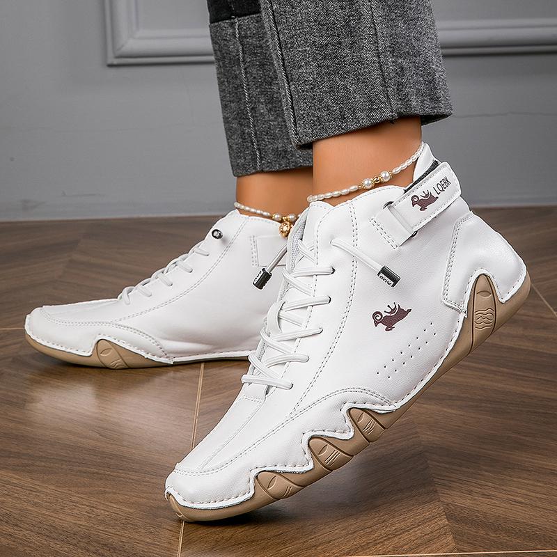 Luxusní značkové tenisky Jaro Nová móda Pánské kožené boty Trendy mokasíny Boty Plochá podrážka Neformální turistické boty Zapatos Casuales