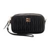 MIU MIU Logo Detaillierte Reißverschluss-Clutch Tasche Schwarz Damen Clutches 5NE846-2FPP-F0002
