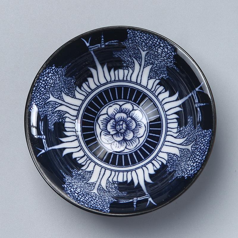 

Чаша для чая из фарфора цвета селадон