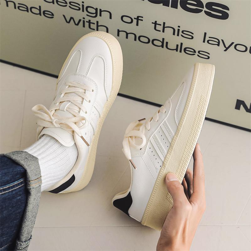 Autumn and winter new student leisure sports leather surface niche white board shoes 39 standard sneaker size