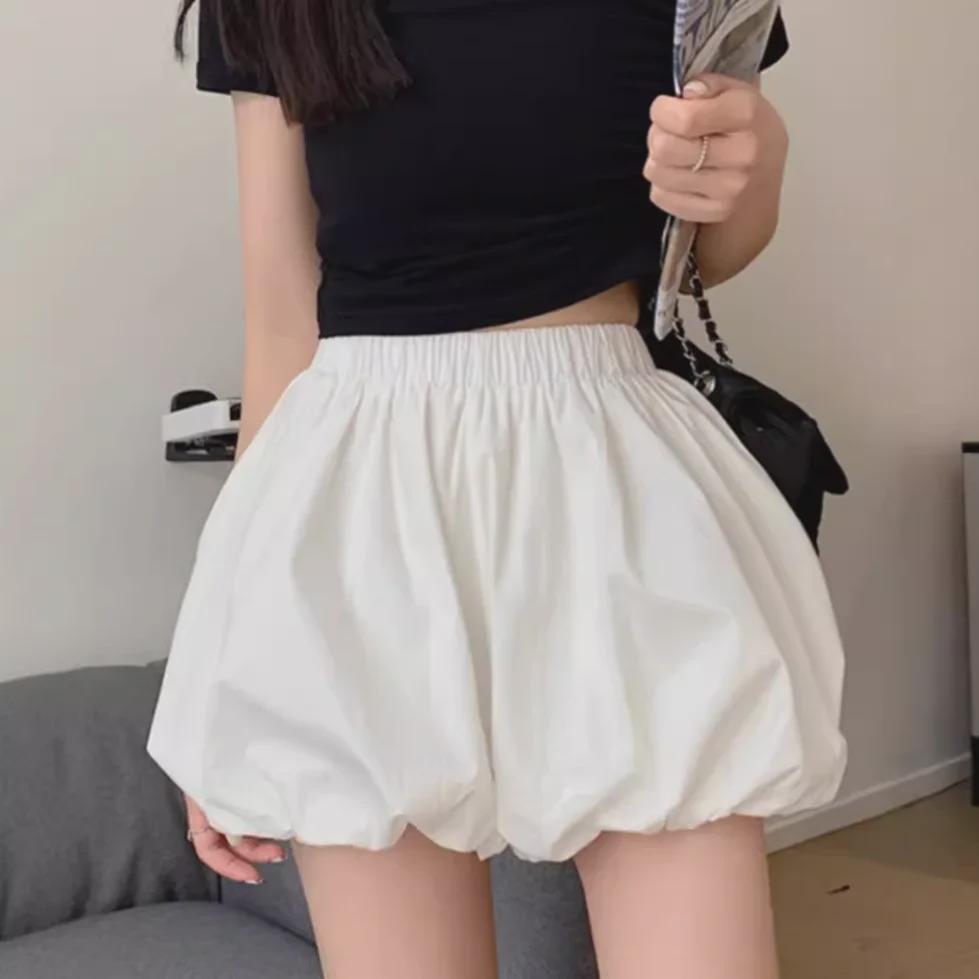 Damen Weißer Puffiger A-Linien Sommerrock Hose – Hohe Taille, Petite Schlankmachend, Hüftbetonender Kurzer Rock mit Floralem Knospen-Design