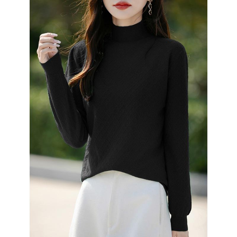 Autumn and winter new semi-turtleneck rhombus women's long-sleeved knitted sweater loose and thin pullover sweater with base