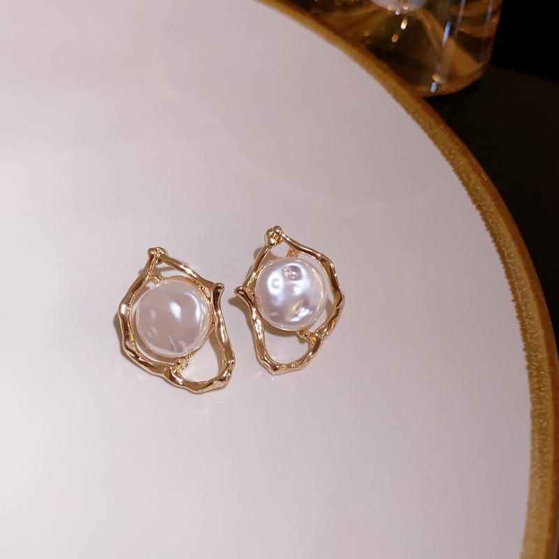 Zircon Mermaid Ji Pearl Geometric Oval Earrings French Light Luxury Premium Stud Earrings Temperament Earrings