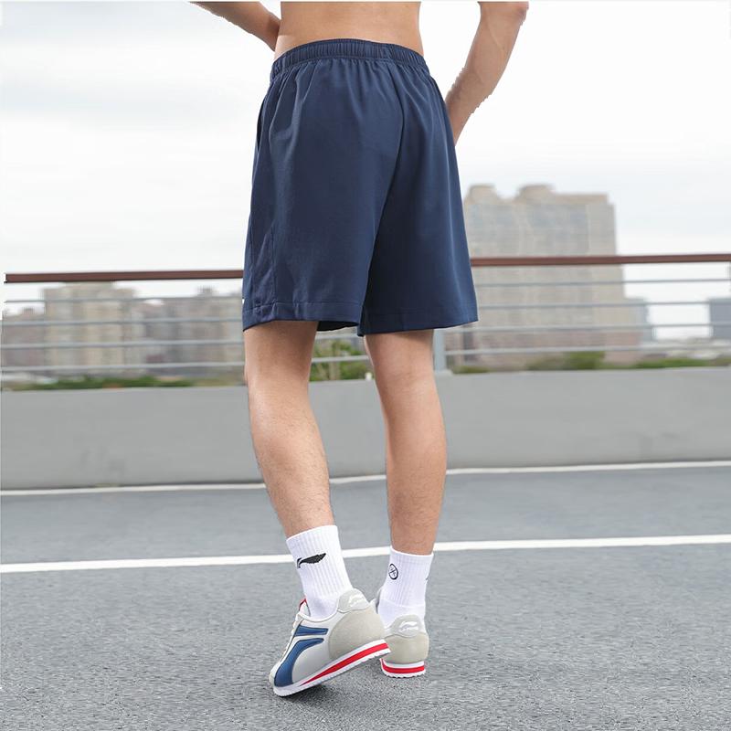 Li Ning Running Series Solid Color Logo Print Training Straight Leg Sports Shorts Men Shorts Navy-Blue AKST633-2