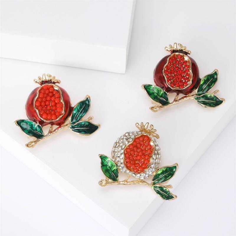 Stylish Pomegranate Brooch Accessory Elegant Lapel Pin Eye Catching Pomegranate Shaped Brooch for Daily Wear Parties
