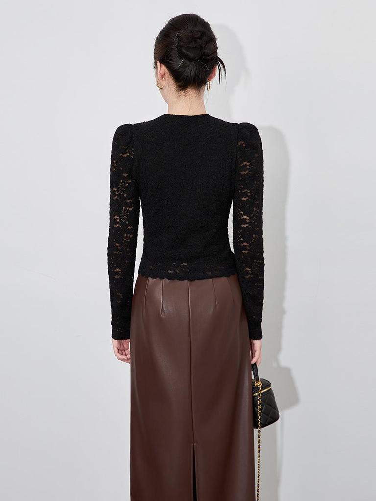 Elegant Slimming V-Neck Long Sleeve Knit Top with Fleece, Brushed Finish, and Lace Trim