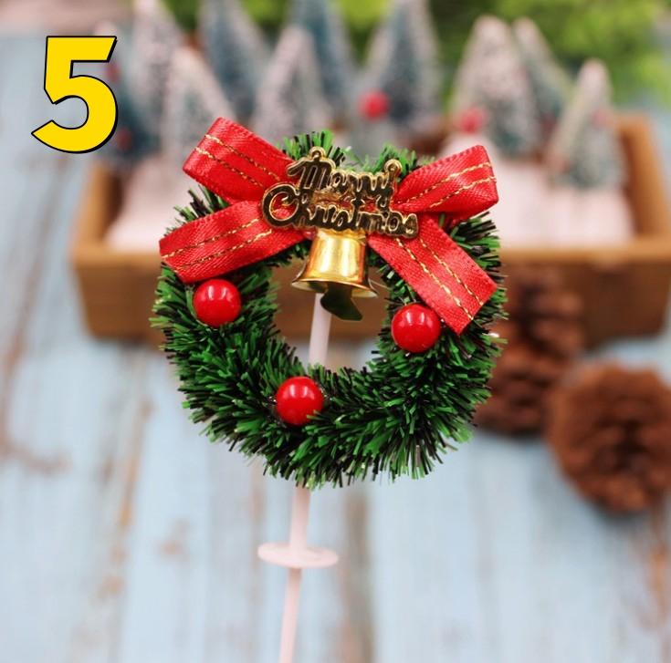 10PCS Merry Christmas Cake Toppers Cartoon Xmas Tree Cake Decor Snowman Happy New Year Cupcake Toppers Decor For Party Wholesale