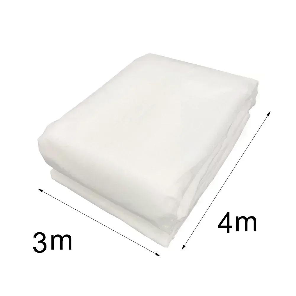 

Plant Frost Barrier Non Woven Fabric With Tear Resistant Material And Built In Stabilisation For Winter Protection