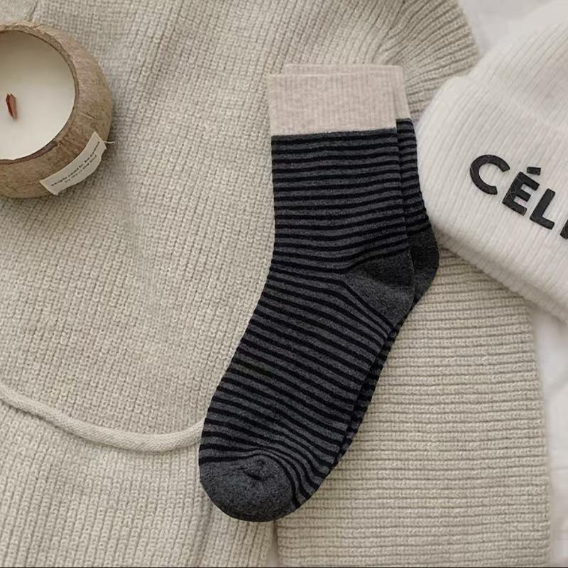 

Носки Dui Dui Женские носки до середины икры в полоску Модные, Спортивные, С цветными блоками, Универсальные и Повседневные носки 1 pair бежевый