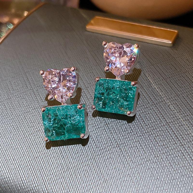 Ice Crisp~ Silver Needle Zircon Love Square Stud Earrings Niche Design Sense Delicate Earrings Light Luxury High Sense Earrings Women