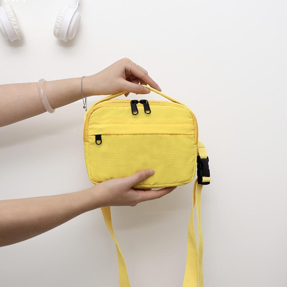 Quick-dry Square Message Bag Korean Style Sports Shoulder Bag Fashion Nylon Crossbody Bag  Outdoor
