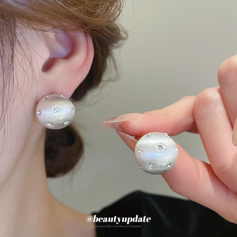 Silver needle super flash zircon pearl geometric round flower earrings simple personality stud earrings niche design earrings women