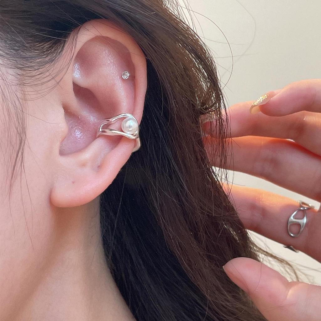 Korean Style Geometric Pearl Ear Cuff - No Piercing Needed, Trendy Women's Jewelry