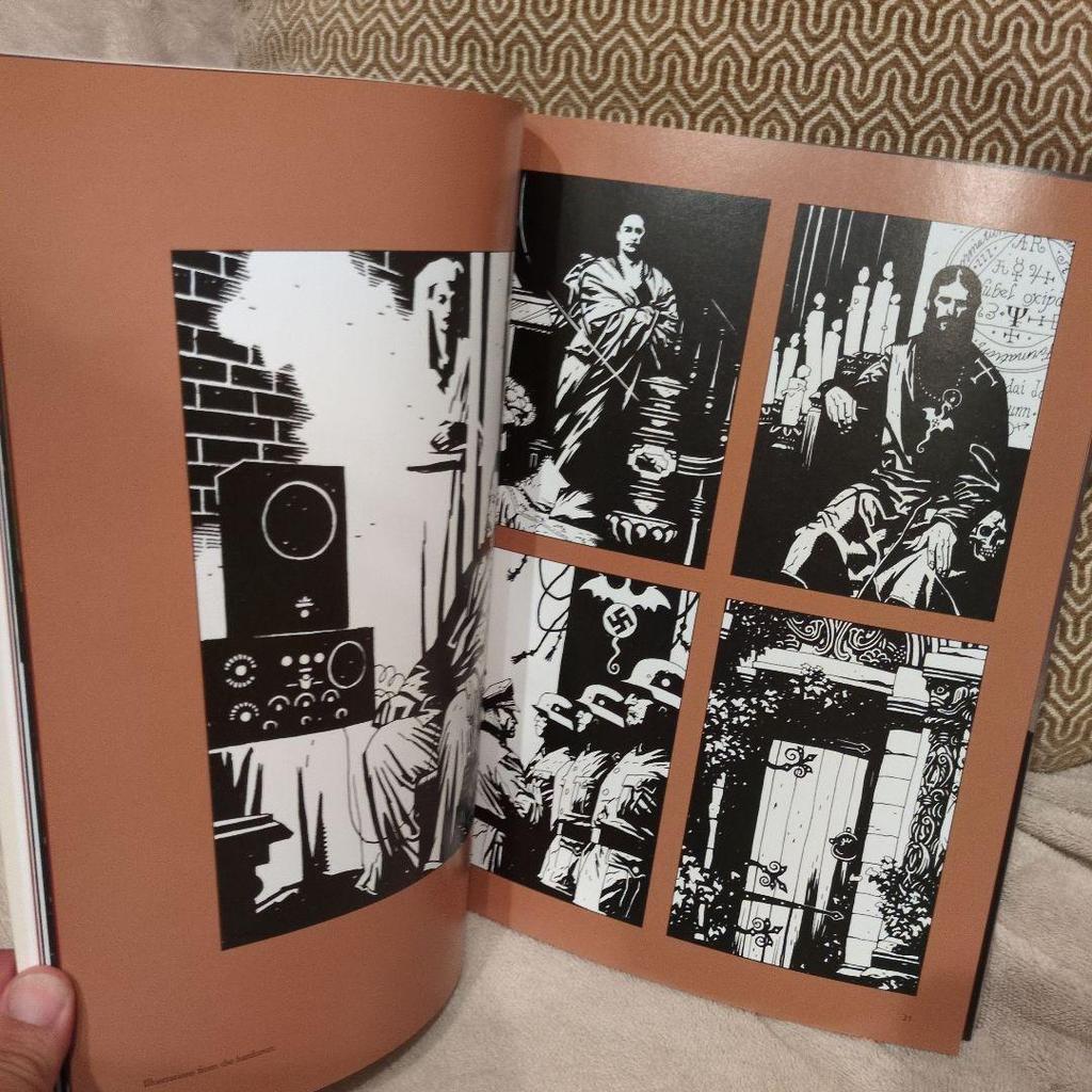 [USED] Hellboy: The Art of Hellboy / Hellboy English book