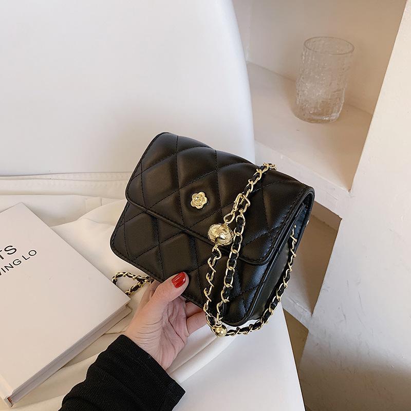 Chain Bag Women's New Fashion Versatile Messenger Bag Solid Color Bag