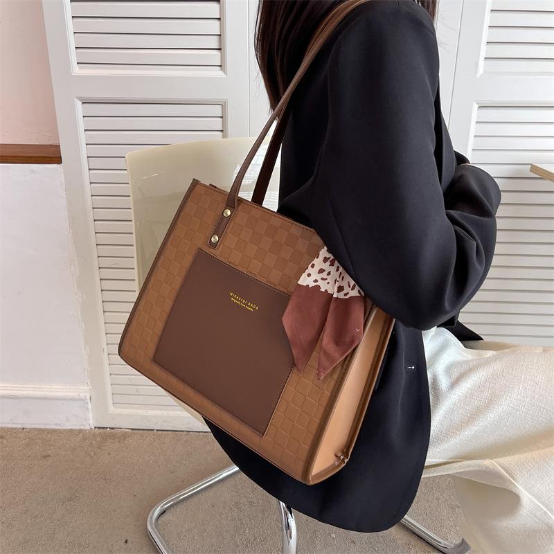 One Shoulder Armpit Bag Women's New Versatile Large-capacity Commuter Tote Bag