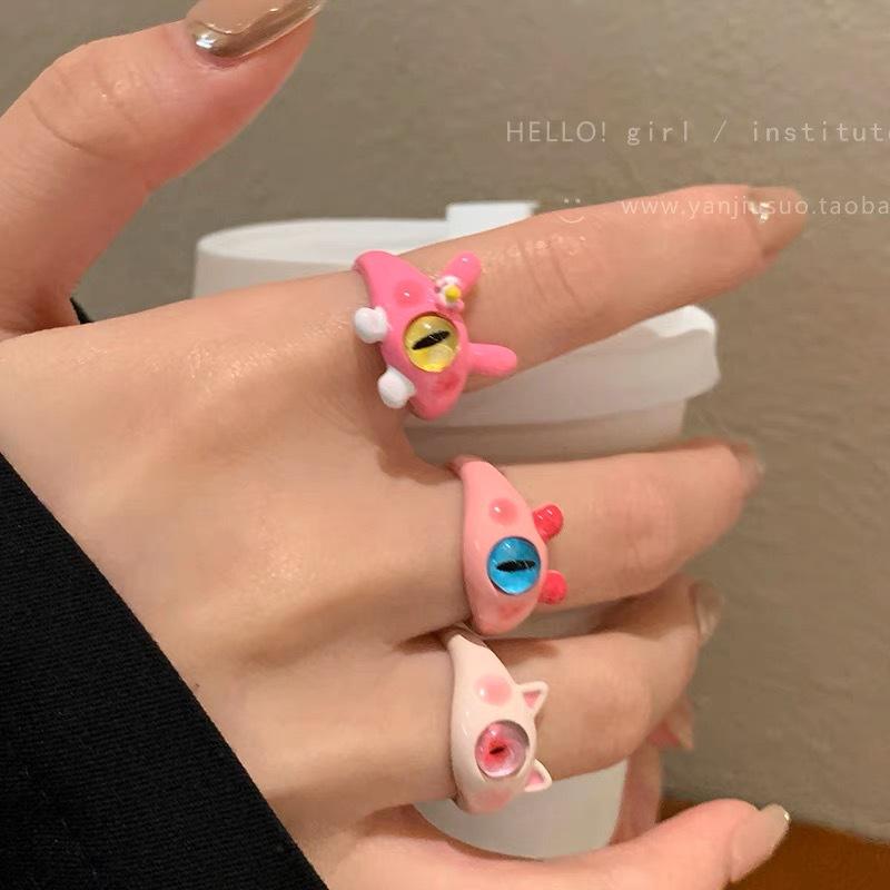 Rolig Liten Monsterring Mun Stor Ögon Pojke Korv Pekfingerring Söt Cool Tecknad Söt Flickvän Parring Smycke