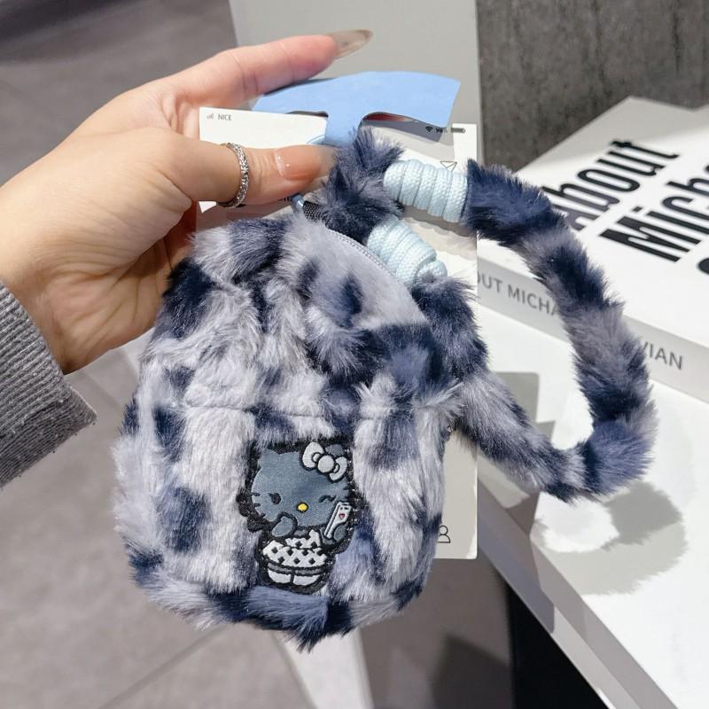 

2025 Autumn/Winter New Plush Embroidered KT Cat Bag Panther Pattern Mobile Phone Hanging Rope Mini Zipper Earphone