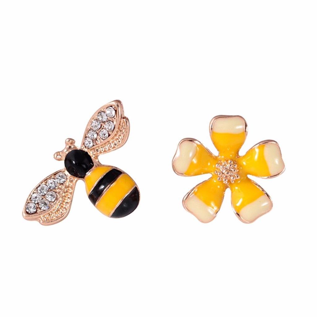 Buy 1 Pair Women's Cute Flower Crystal Bees Honeybee Ear Stud Earrings