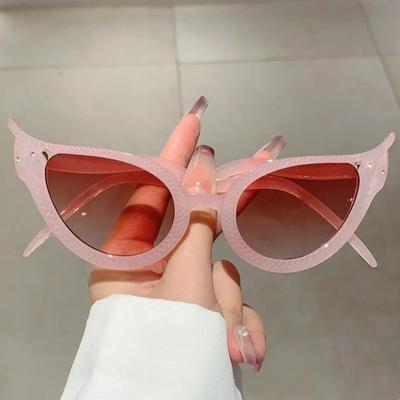 New Cat Eye Sunglasses Fashion Vintage Snake Shaped Frame Multicolor for Women Stylish Trendy Brand Design Shade Eyewear