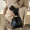 Autumn and Winter 2025 New Retro Folds Simple Niche Design Foreign Personality Small Bag Female Aesthetic Bucket Bag