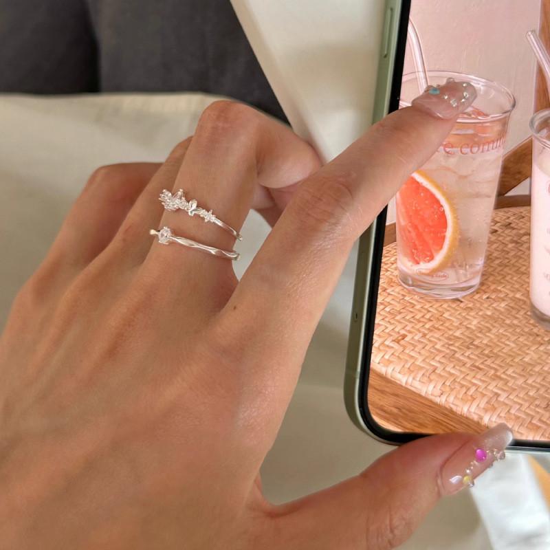 Butterfly Minimalistic Trendy Themed Ring With Adjustable Size For Wear Everyday