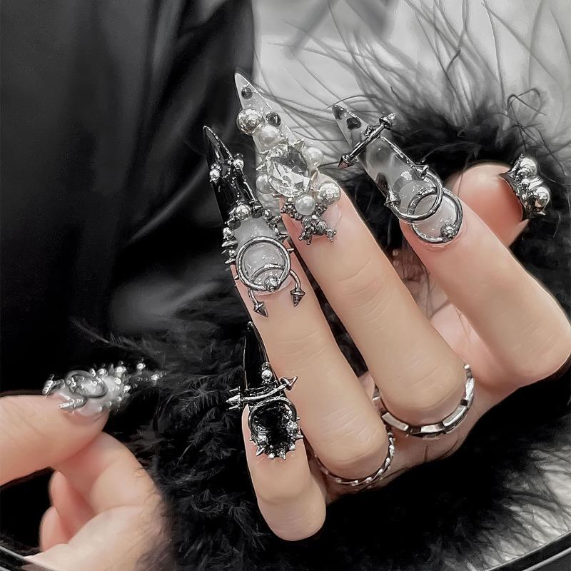 10 PCS Mixed Alloy Retro Circle Nails Art Charms 3D Punk Style Black Silver Nail Parts Nail Decoration Manicure Accessoires