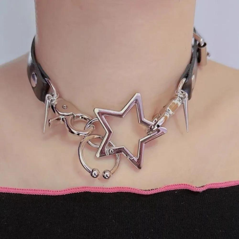 Punk Five-pointed Chokers Necklace Trendy Rivet Metal Star Chains for Women Retro Rock Hip Hop Charm Gothic Party Jewelry Gift