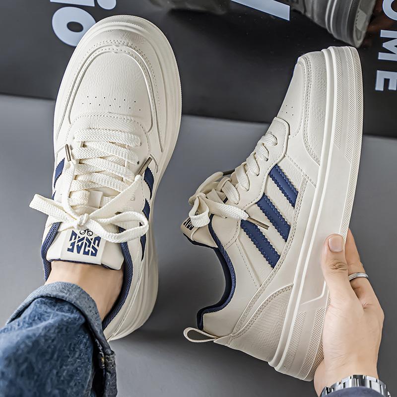 Men 's Casual Four Seasons Fashion Skateboarding Students Comfortable Sneakers Boys Trending Soft Sole Breathable Shoes