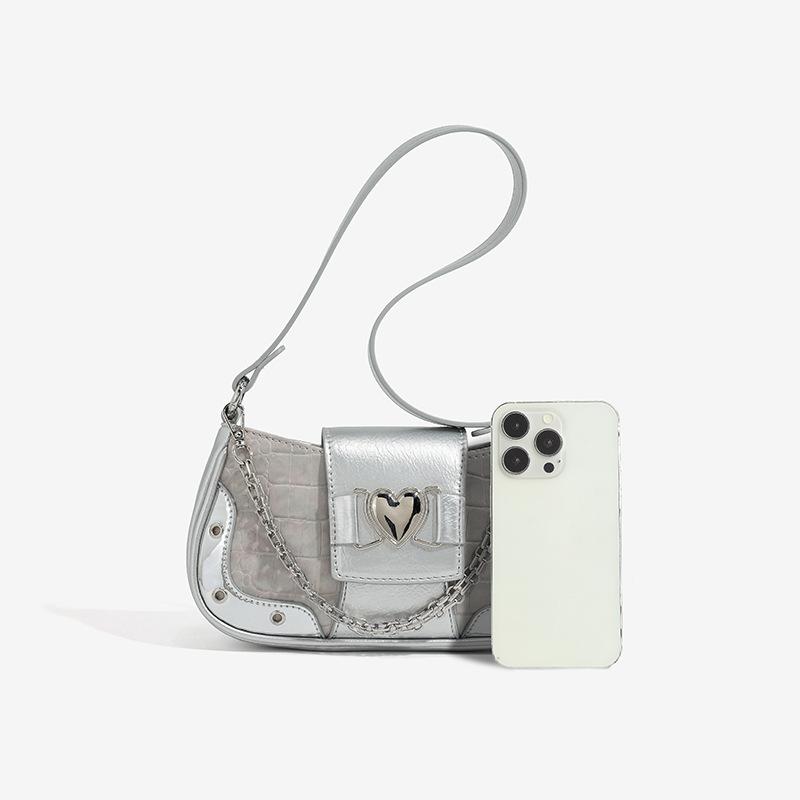 Fashionable Sweet and Cool Hot Girl Style Niche Underarm Bag for Women New Trendy High-end Texture Chain Shoulder Crossbody Bag