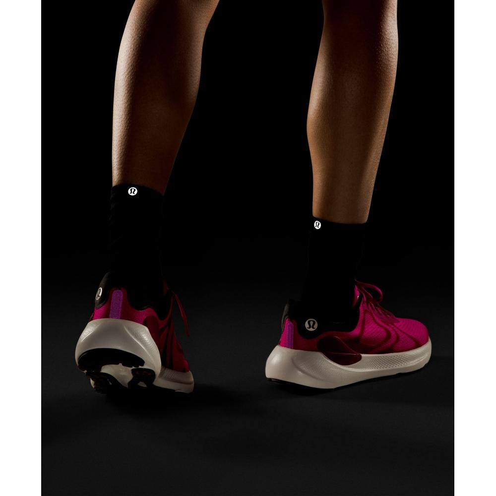Lululemon Women S Beyondfeel Running Shoe Jewelled Magenta Light Vapor Berry Rumble