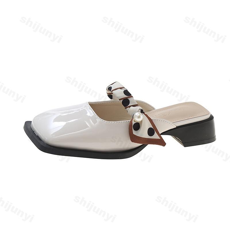 Fashion French Style Thick Heeled Half Slippers for Women's 2025 Summer New Square Head Muler Shoes Fashion Slip On Comfortable Sandals