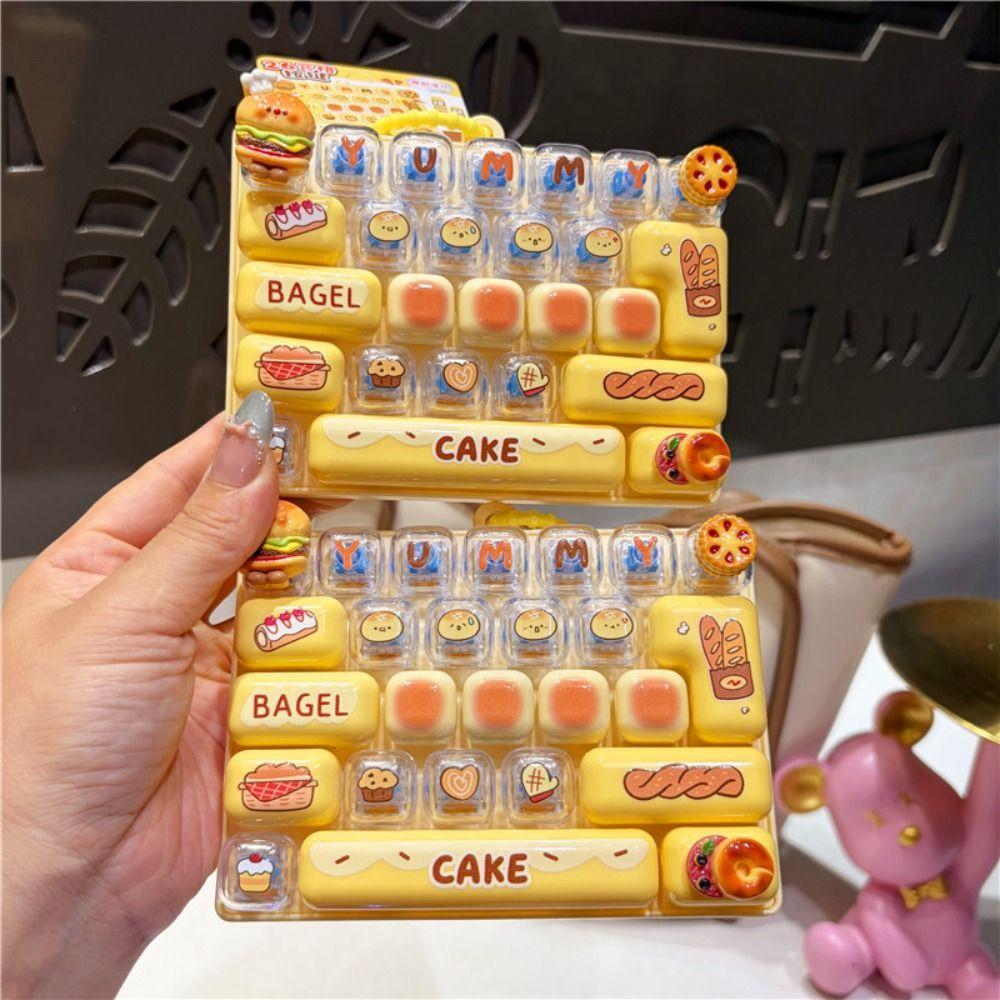 26-key Keyboard Keychain Pressable Keys Press Button Toy Cute Mini Keyboard Charm Gifts