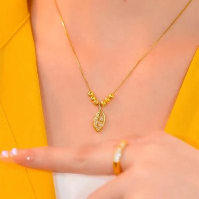 Transfer Bead Necklace Female Niche Design High-end Small Leaf Pendant Retro Collarbone Chain