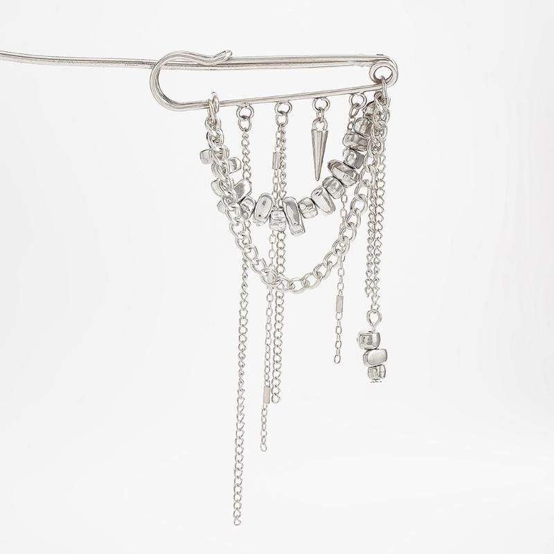 High Quality CCB Alloy Tassels Chain Brooch Sturdy Fade Resistant Lapel Pin for Stylish Outfits Everyday Wear