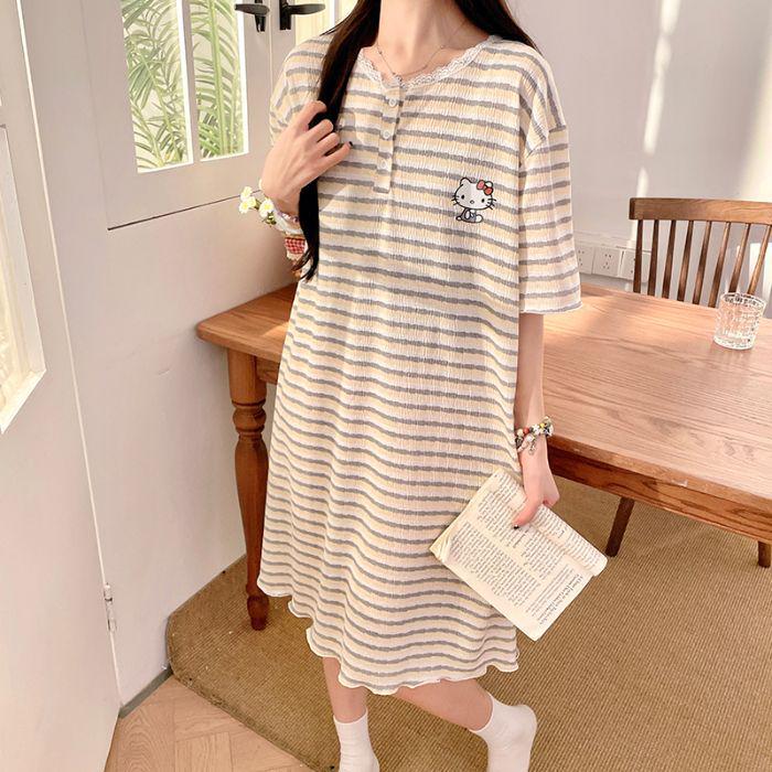 Women's Striped Short-Sleeve Loose Midi Dress – Fresh Summer Style, Versatile for Outdoors or as Pajamas, Ideal for Students