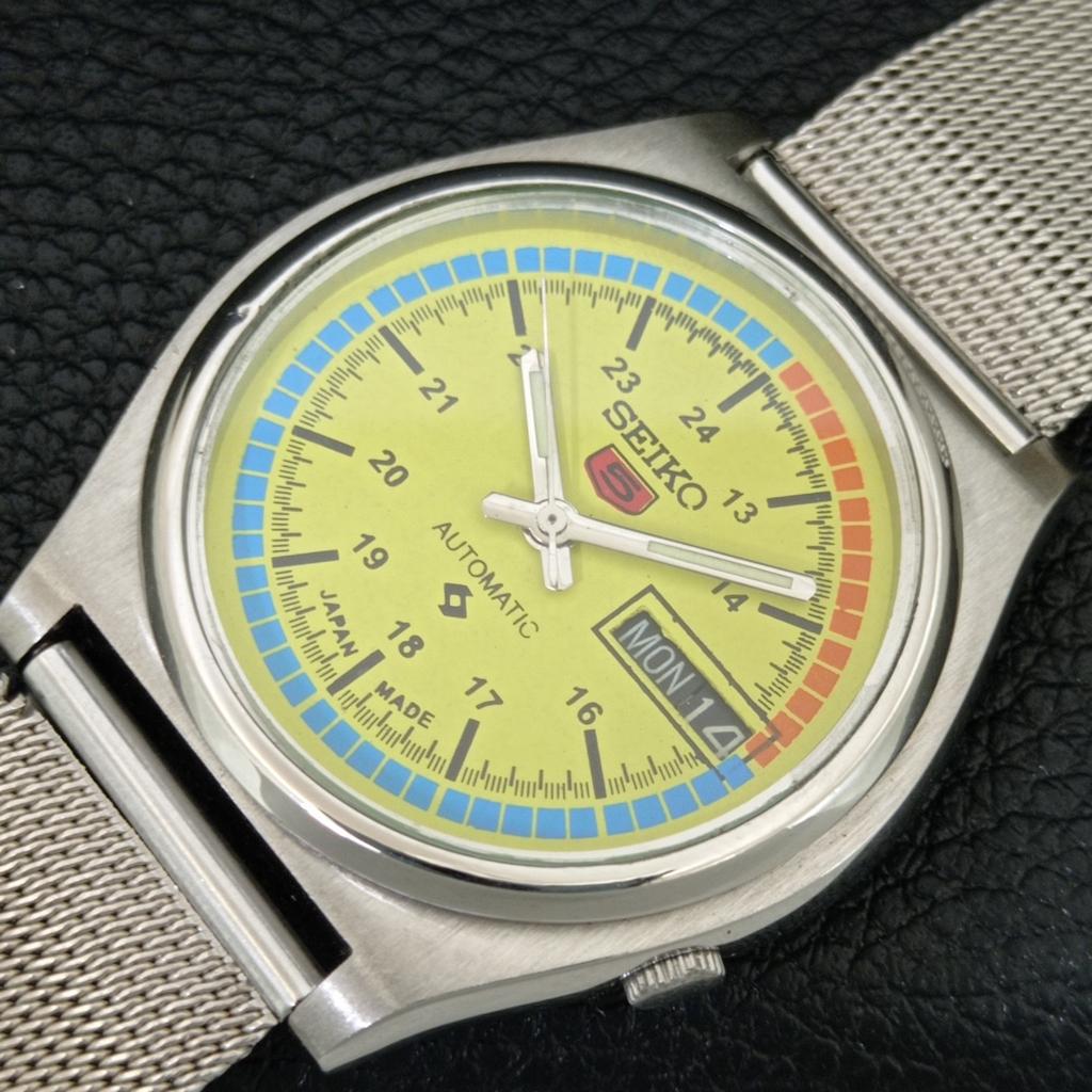 VINTAGE SEIKO 5 AUTOMATIC 7009A JAPAN MENS YELLOW COLOR DIAL WATCH A709122-1