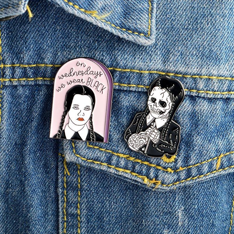 Brooch Family Addams Skull Black Badge Lapel Pin Kids Xmas Gifts