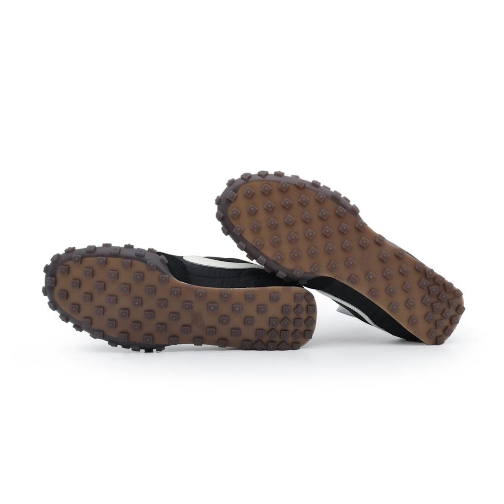 IM8658-001 Nike Waffle Racer Black Sail Coconut Milk Gum Dark Brown (Men's)