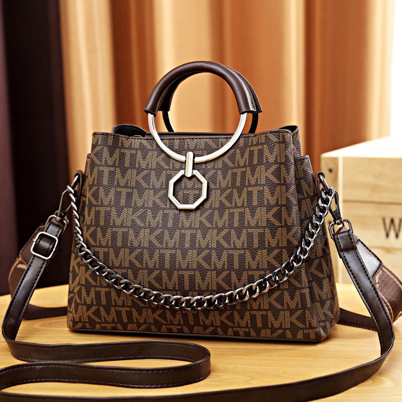 

Popular women s bags, new foreign-style women s small one-shoulder crossbody portable bucket bags, one piece will be sent on behalf of others.