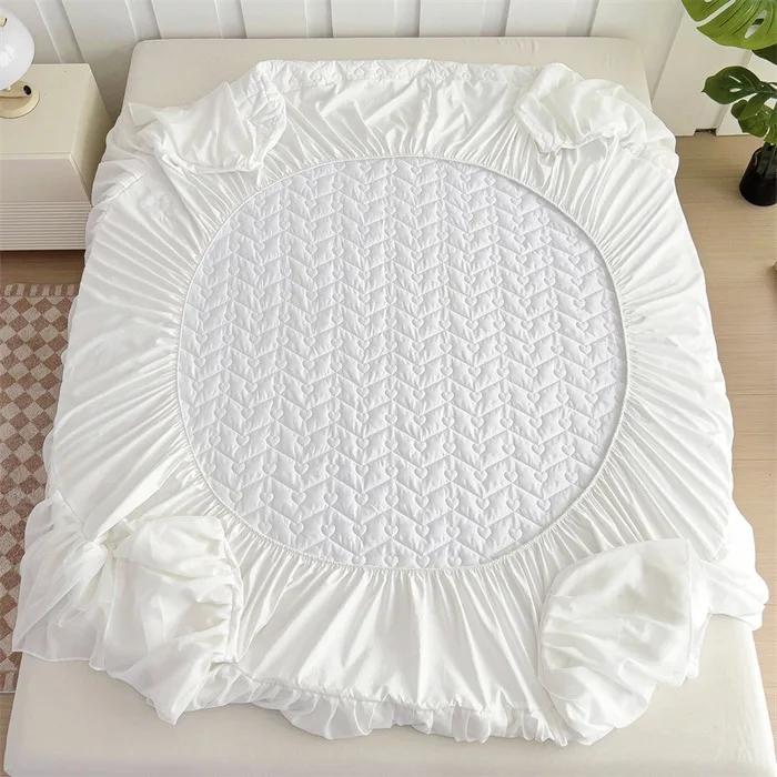 Volan de pat din dantelă cu model în formă de inimă, de înaltă calitate, matlasat, cu tiv inferior din șifon, cuvertură de pat, moale, confortabil, cearșafuri de pat antiderapante, lenjerie de pat