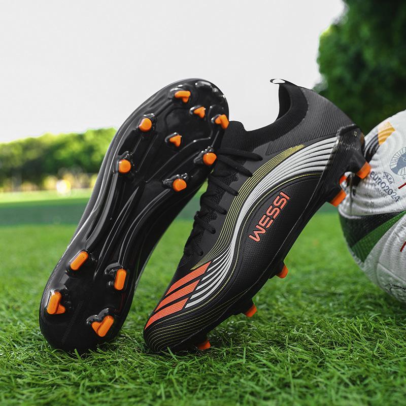 2025 new adult fly-woven football shoes men's low-top long nails broken nails student youth game football shoes