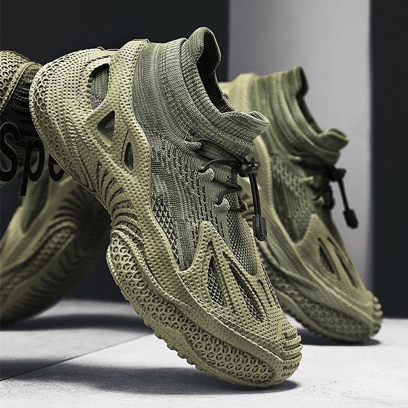 The New Men's Shoes for The Summer and Autumn of 2025 Feature Breathable Mesh and Personalized, Trendy Flying Woven Shoes