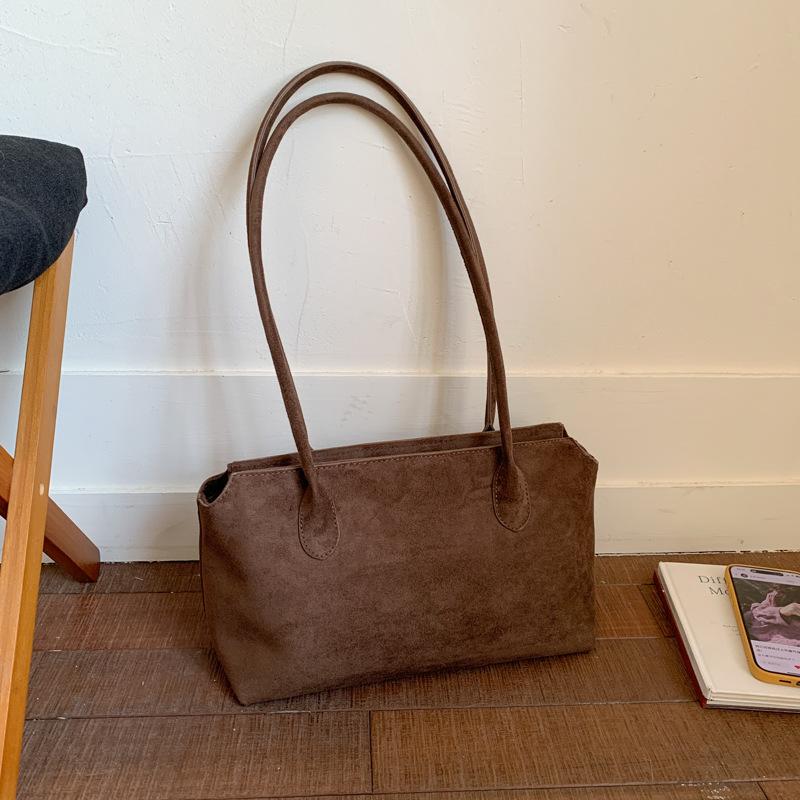 Retro Large-capacity Armpit Bag, Autumn New Fashion Women's Bag, High-value Tote Bag, Commuter Shoulder Bag.