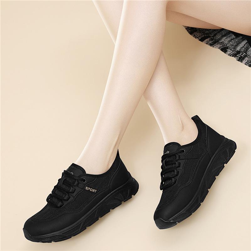 British style small leather shoes, new thick-soled Mary Jane shoes, rhinestone thick-soled thick-heeled shallow-mouth patent leather loafers. 35