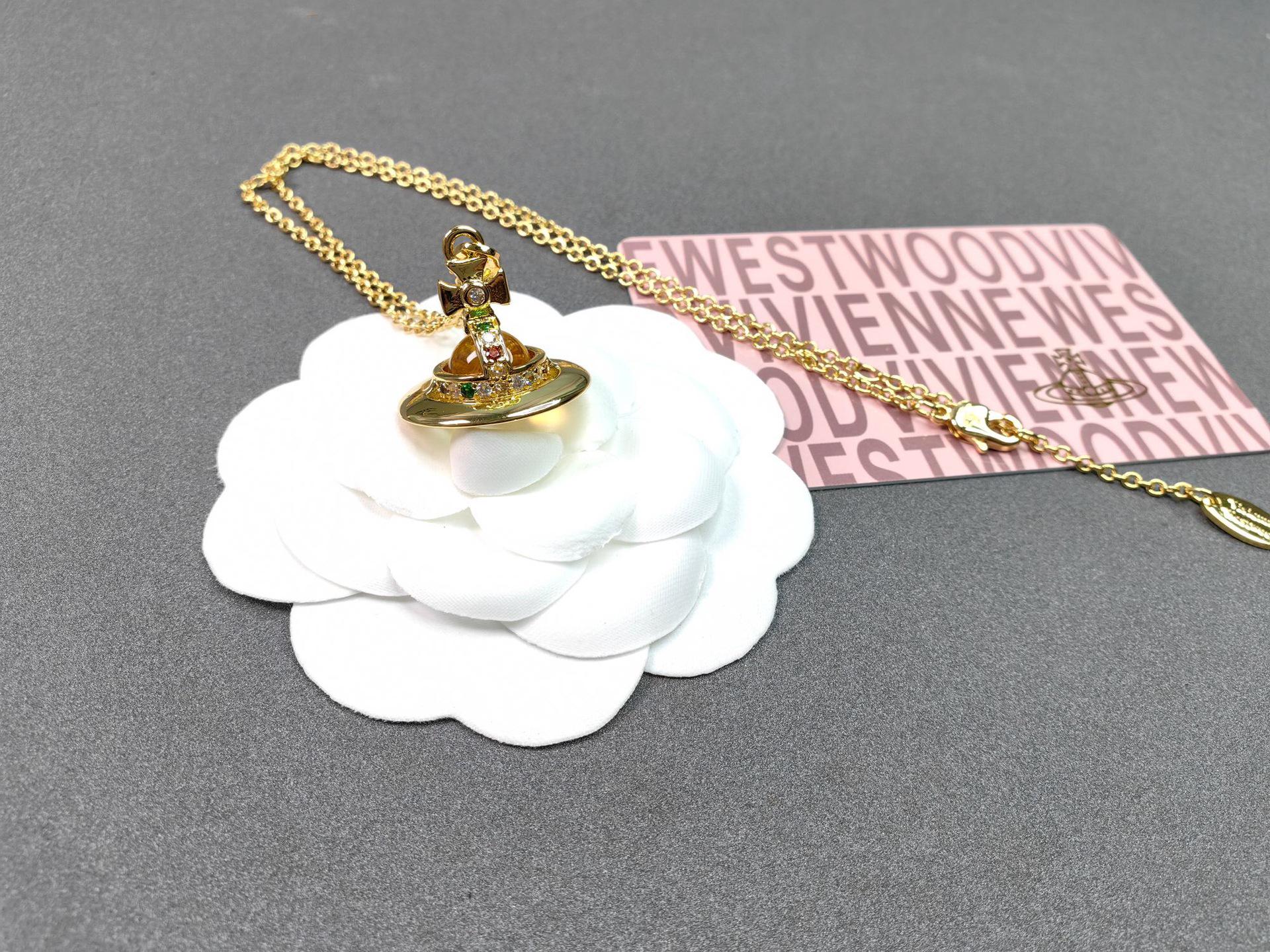 

Vivienne Westwood Императрица Довагер 10 мм Кулон-чокер в виде сферы НЛО