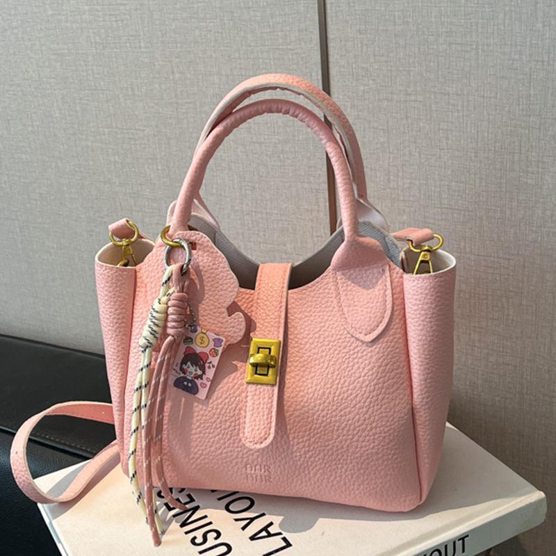 Fashion Trend Hand-carried Bucket Bag Woman 2025 New Summer Simple and Versatile Work Casual Messenger Bag Woman