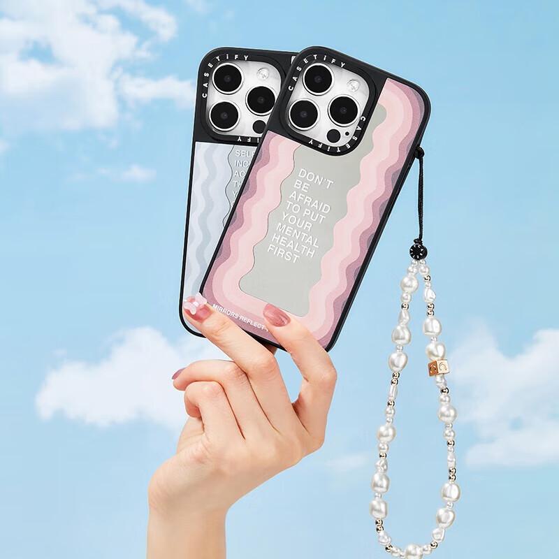 Custodia Specchio MagSafe per iPhone CASETiFY con Slogan