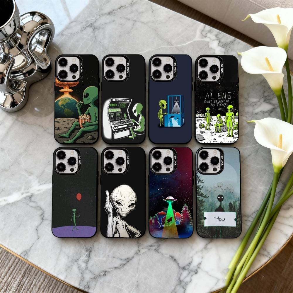 Funny S-Space UFO A-Alien T-Thing Phone Case For iPhone17,16,15,14,13,12,11 Plus,Pro Max Black Candy silver phone case