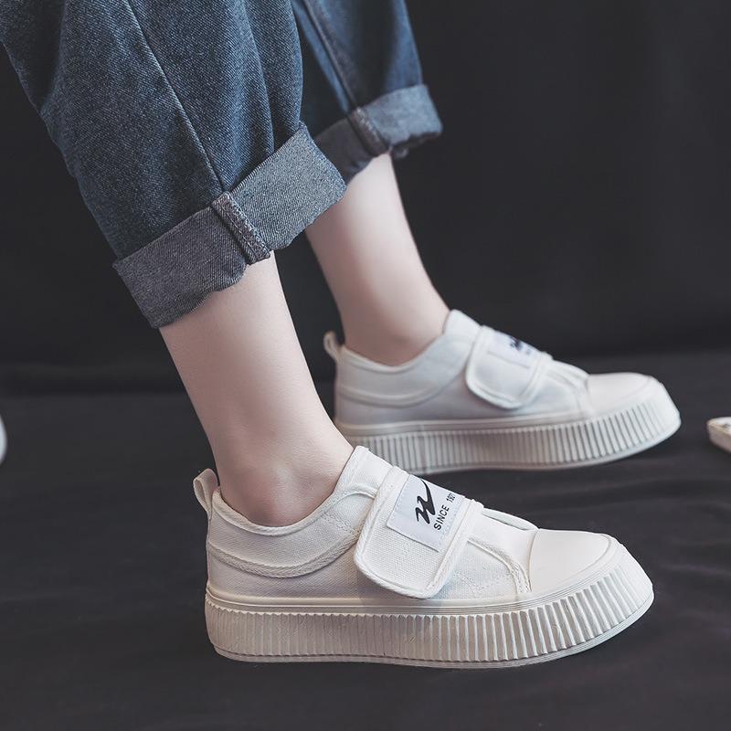 Spring thick-soled buckle canvas shoes female Velcro student cookie shoes lazy retro classic versatile little white shoes